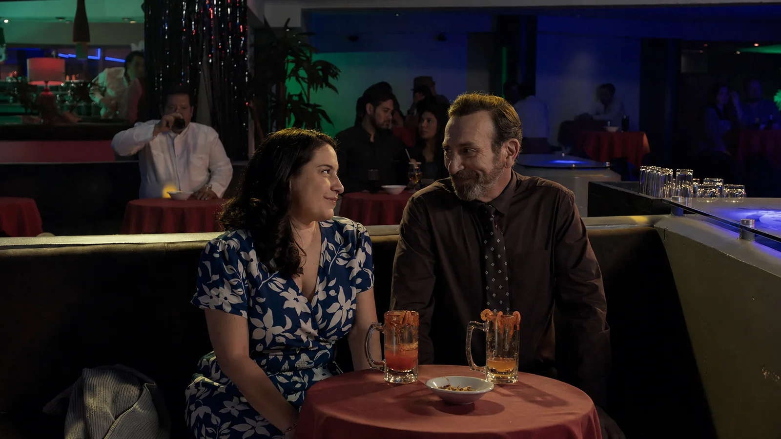 bailando-solo-still-02