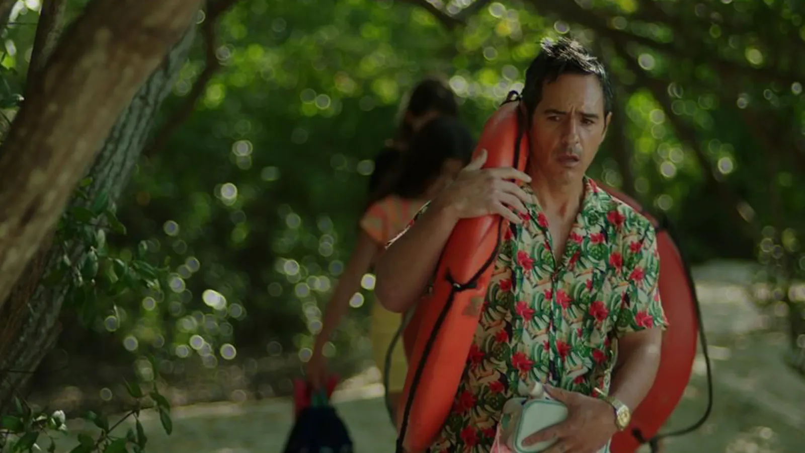familia-a-la-deriva-still-01