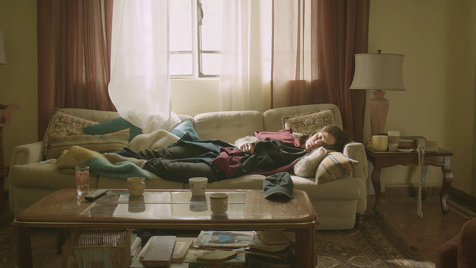 juana-still-02